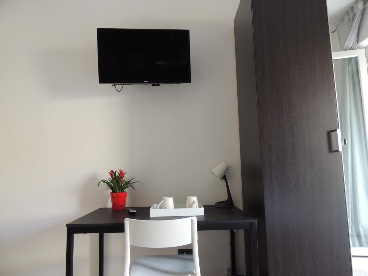 Апартаменты Appa49 Vicino Ospedale Borgo Roma, Fiera E Univr Верона Экстерьер фото