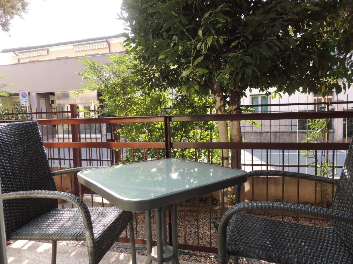 Апартаменты Appa49 Vicino Ospedale Borgo Roma, Fiera E Univr Верона Экстерьер фото